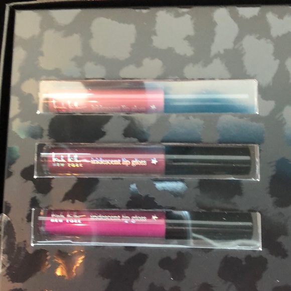 Nicole Miller New York Luxe Face Suite - Picture 3 of 7